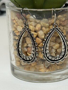 Boho Teardrop Silver Tone Textured Earrings Beaded Look